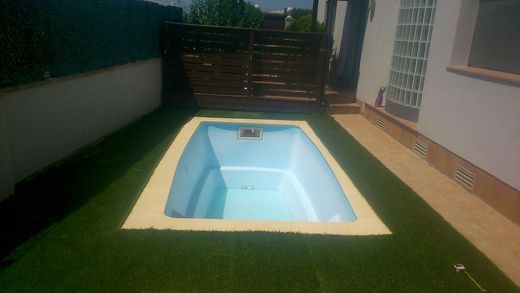 Luxury House for sale in Empuriabrava, 445 500 €, Photo 4