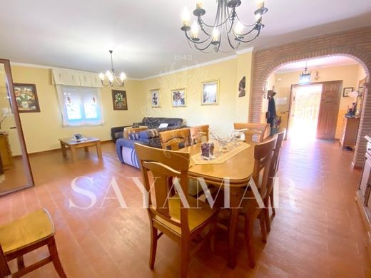Maison de luxe à vendre à Sayalonga, 575 000 €, Photo 5