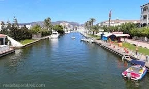 Luxury House for sale in Empuriabrava, 1 295 000 €, Photo 6