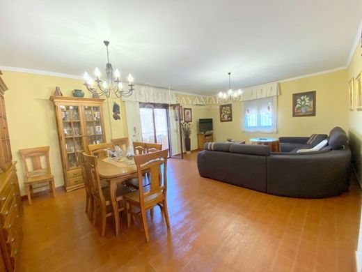 Luxury House for sale in Sayalonga, 575 000 €, Photo 5
