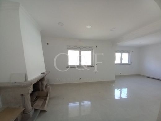 Luxury House for sale in Seixal, 445 000 €, Photo 7