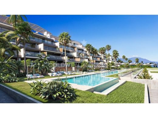 Luxury Apartment for sale in Manilva, 1 350 000 €, Photo 5