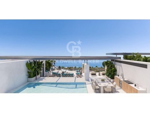 Luxury Apartment for sale in Manilva, 1 350 000 €, Photo 2