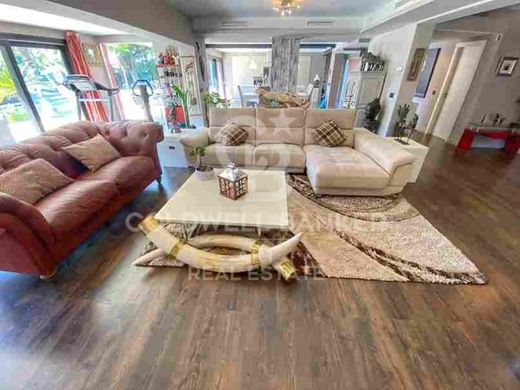 Luxury House for sale in Marbella, 2 450 000 €, Photo 6