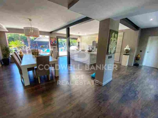 Luxury House for sale in Marbella, 2 450 000 €, Photo 2