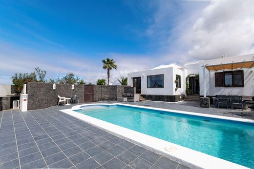 Luxury House for sale in Las Breñas, 690 000 €, Photo 4