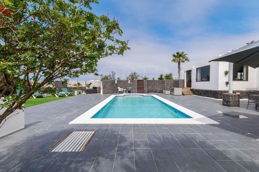 Luxury House for sale in Las Breñas, 690 000 €, Photo 5