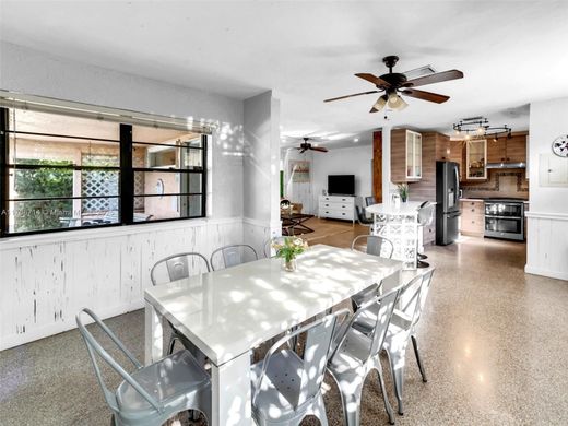 Luxury House for sale in Hollywood, 469 455 €, Photo 6