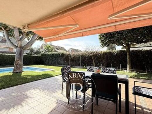 Maison de luxe à vendre à Sant Vicenç de Montalt, 1 085 000 €, Photo 6