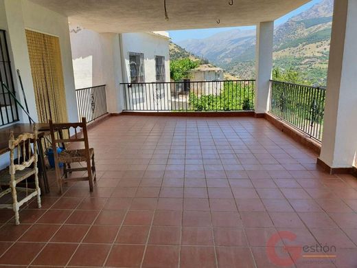 Luxury House for sale in Busquístar, 490 000 €, Photo 1