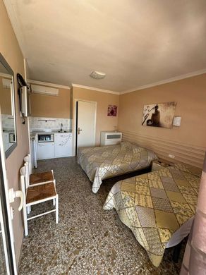 Maison de luxe à vendre à Calp, 699 000 €, Photo 2