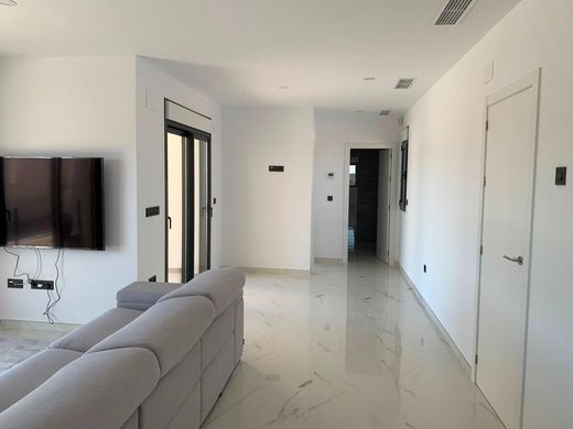 Luxury House for sale in Pinoso, 518 000 €, Photo 5