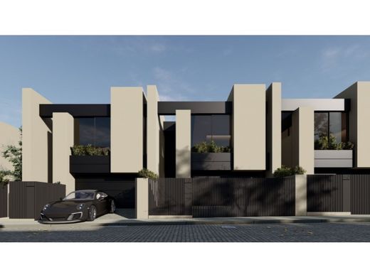 Luxury House for sale in Gondomar, 537 500 €, Photo 5