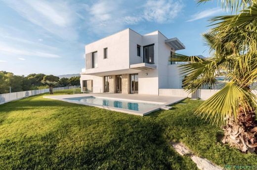 Luxury House for sale in Finestrat, 895 000 €, Photo 1