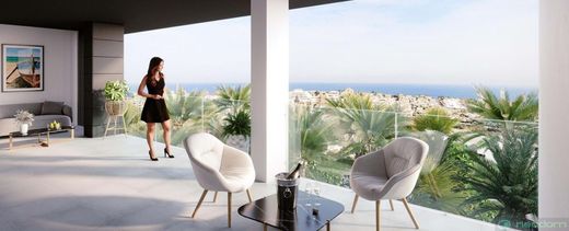 Luxury Apartment for sale in Torrevieja, 540 000 €, Photo 1