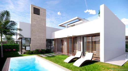 Luxury House for sale in Torre-Pacheco, 829 000 €, Photo 1