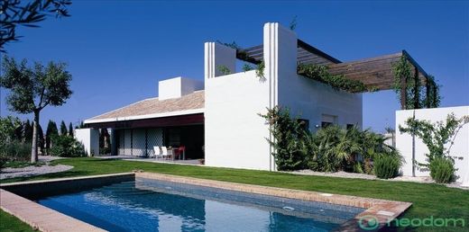 Luxury House for sale in Murcia, 660 000 €, Photo 1