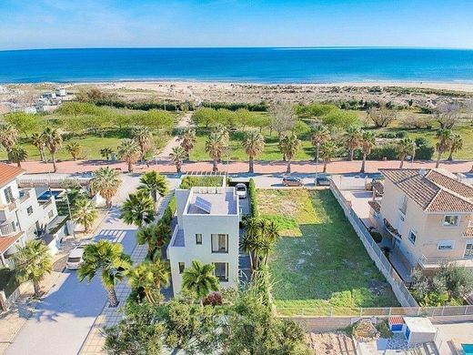 Maison de luxe à vendre à Oliva, 1 250 000 €, Photo 2