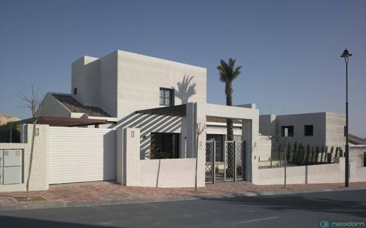 Maison de luxe à vendre à Murcia, 600 000 €, Photo 3