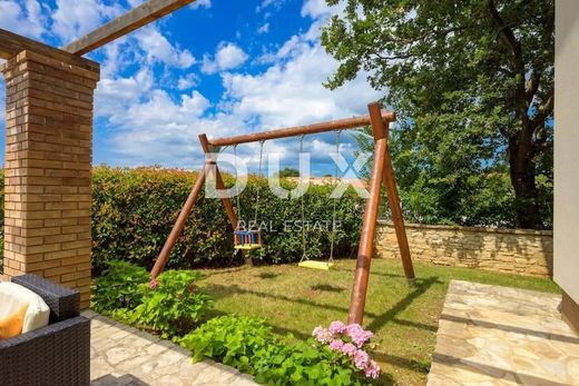 Luxury House for sale in Bale, 920 000 €, Photo 5