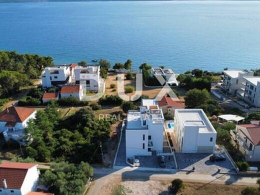 Appartement de luxe à vendre à Zadar, 560 000 €, Photo 2