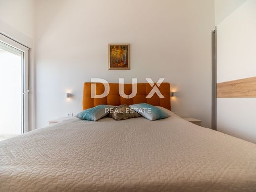 Maison de luxe à vendre à Vodnjan, 2 490 000 €, Photo 4