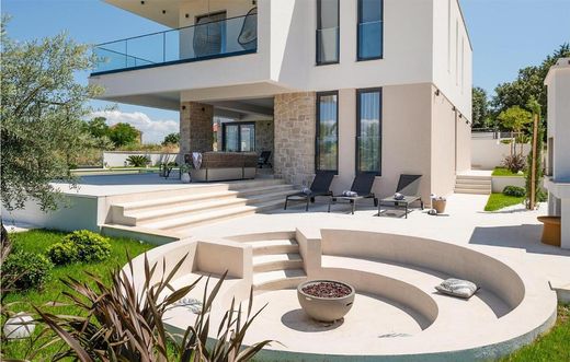 Maison de luxe à vendre à Zadar, 1 950 000 €, Photo 5