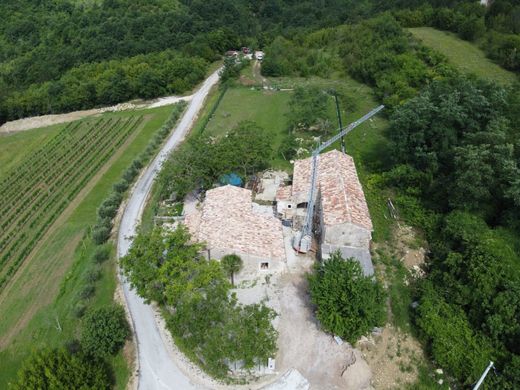 Maison de luxe à vendre à Cerovlje, 620 000 €, Photo 6
