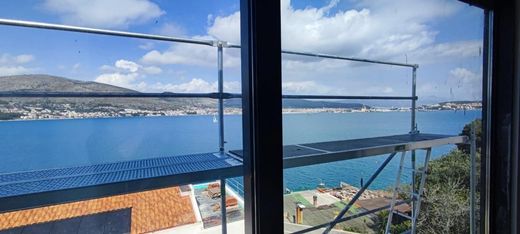 Maison de luxe à vendre à Ciovo, 1 350 000 €, Photo 5