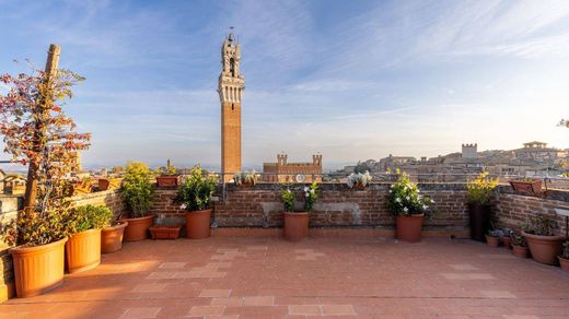 Luxury Apartment for sale in Siena, 3 400 000 €, Photo 2