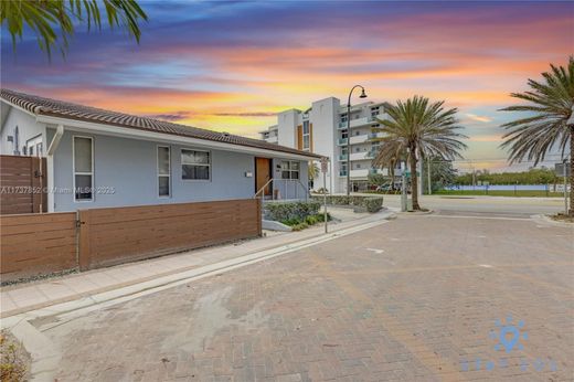 Luxury House for sale in Hollywood, 1 416 434 €, Photo 3