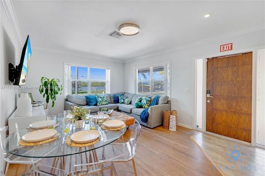 Luxury House for sale in Hollywood, 1 416 434 €, Photo 6