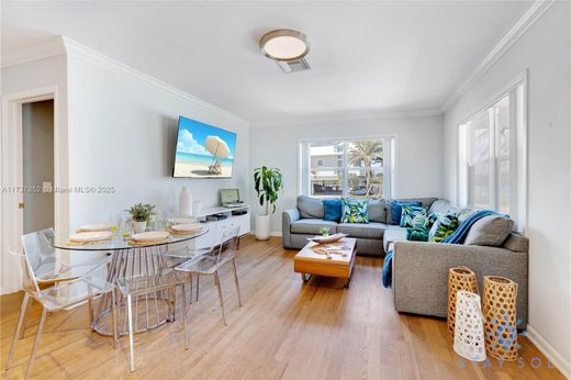 Luxury House for sale in Hollywood, 1 416 434 €, Photo 7