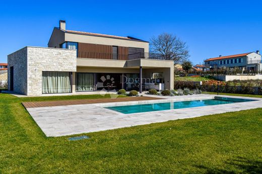 Maison de luxe à vendre à Porec, 1 500 000 €, Photo 3
