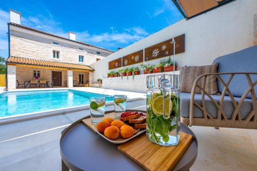 Maison de luxe à vendre à Marcana, 560 000 €, Photo 6
