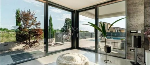 Maison de luxe à vendre à Porec, 1 800 000 €, Photo 6