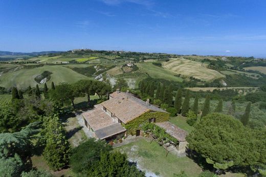 Luxury House for sale in Pienza, 1 950 000 €, Photo 1