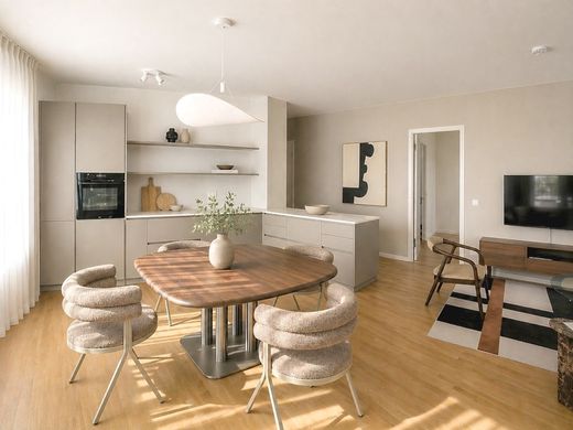 Luxury Apartment for sale in Berlin, 844 835 €, Photo 1