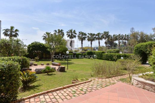 Maison de luxe à vendre à Lecce, 650 000 €, Photo 5