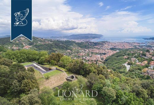 Luxury House for sale in La Spezia, 1 400 009 €, Photo 2