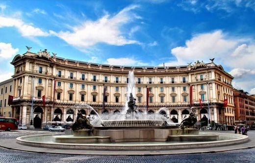 Luxury Apartment for sale in Rome, 800 000 €, Photo 1