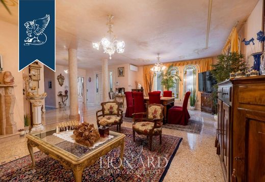 Maison de luxe à vendre à Chiarano, 1 100 000 €, Photo 3
