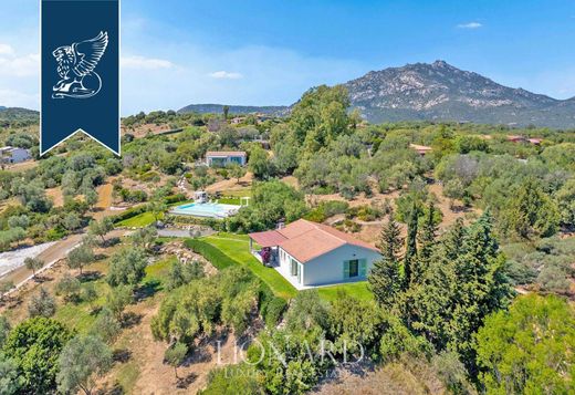 Luxury House for sale in Olbia, 1 600 009 €, Photo 1
