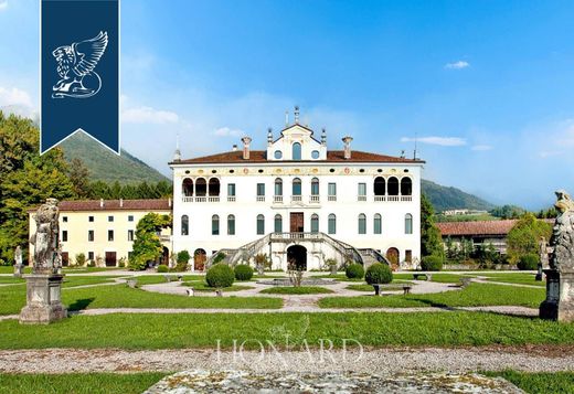 Luxury House for sale in Pedavena, 5 000 000 €, Photo 1