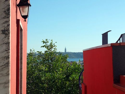 Luxury House for sale in Lisbon, 2 900 000 €, Photo 2