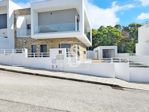 Luxury House for sale in Almada, 660 000 €, Photo 3