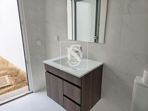 Luxury House for sale in Almada, 660 000 €, Photo 6