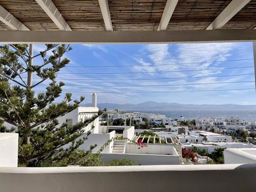 Luxury House for sale in Páros, 830 000 €, Photo 1