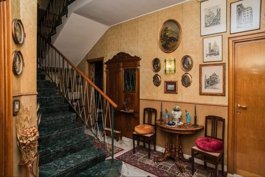 Luxury House for sale in Rome, 1 100 000 €, Photo 5