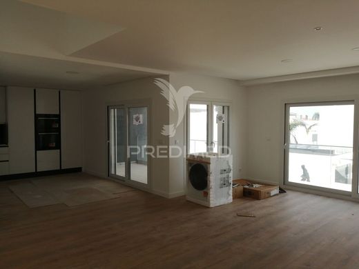 Luxury House for sale in Seixal, 765 000 €, Photo 4